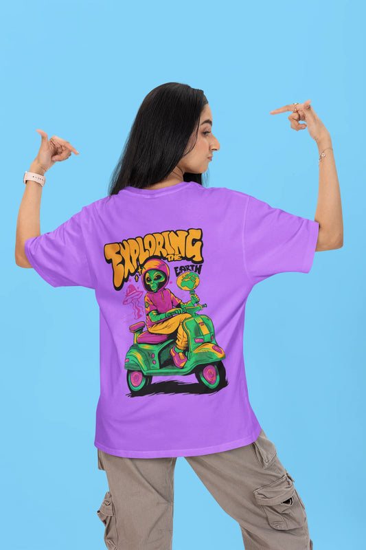 Exploring Oversized Graphic T-Shirt